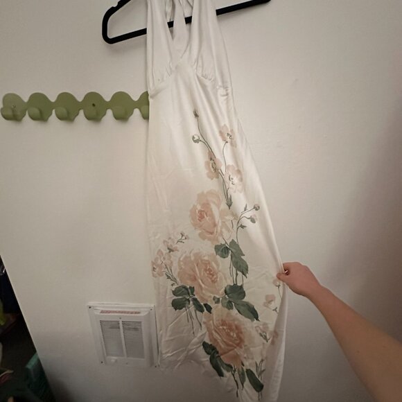 *NWT, Never Worn* Abercrombie Halter Neck White Floral Midi Dress - Picture 2 of 4
